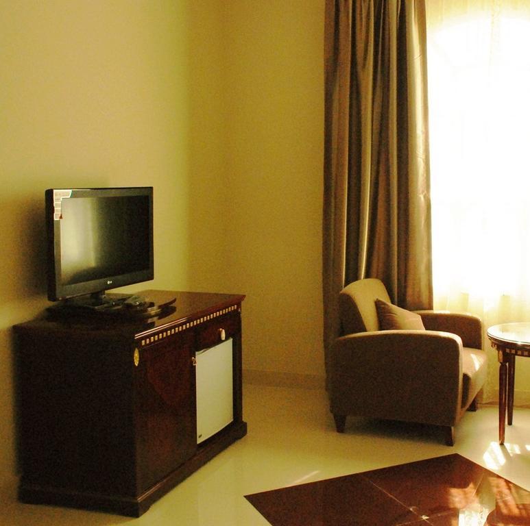 City Hotel Салала Экстерьер фото