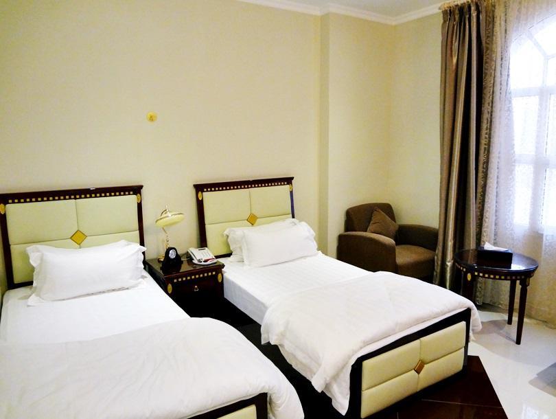 City Hotel Салала Экстерьер фото