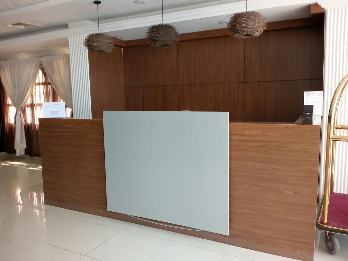 City Hotel Салала Экстерьер фото